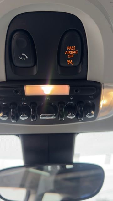 Used 2019 MINI Cooper S image 15