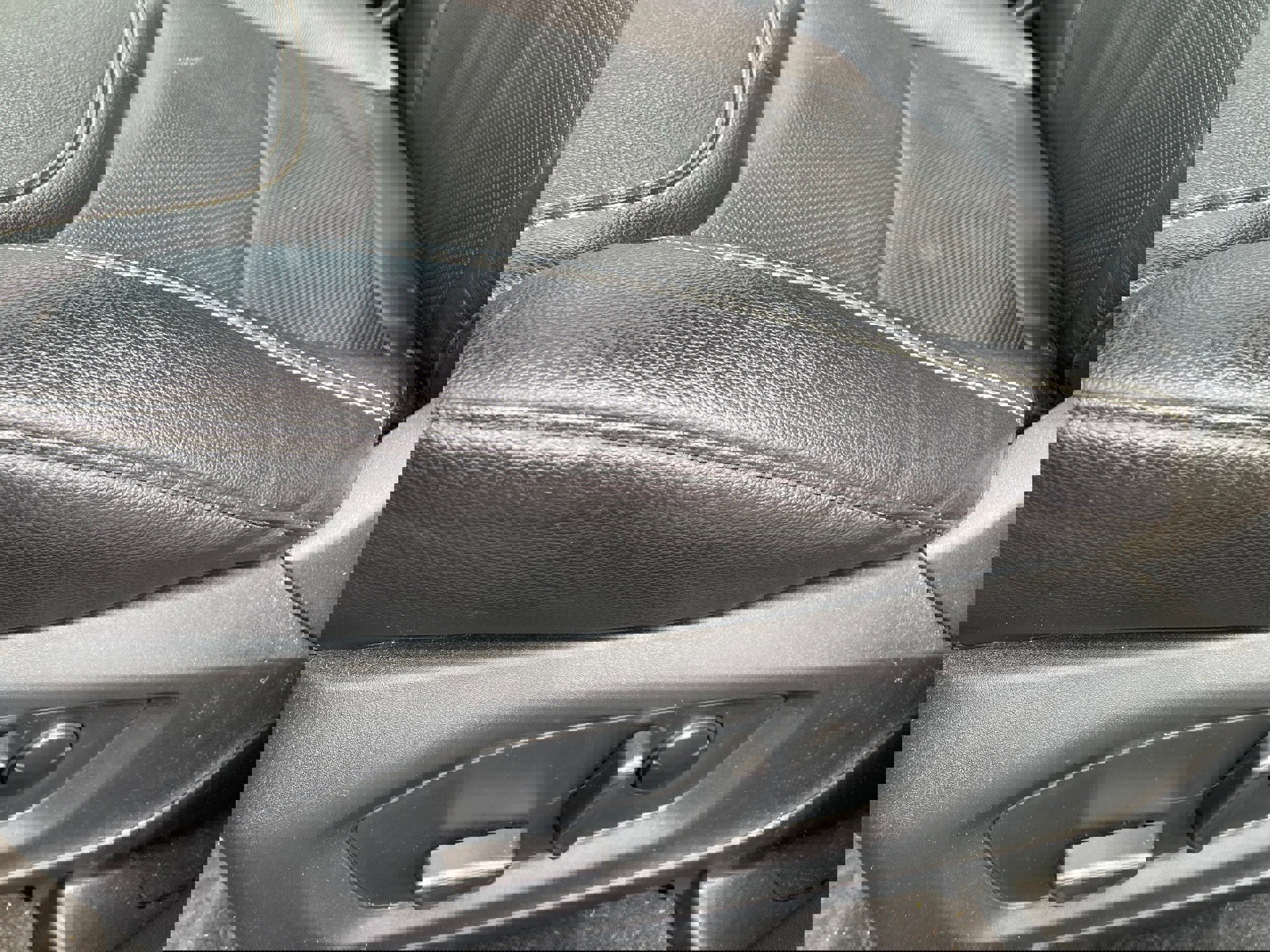 Certified 2023 Ford Explorer ST w/ Equipment Group 401A image 8