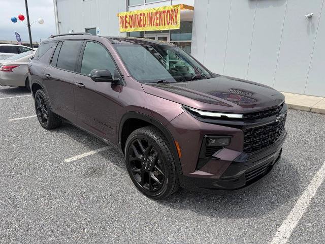 Used 2024 Chevrolet Traverse RS AWD/4WD image 2