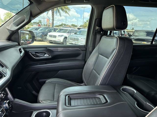 Used 2022 GMC Yukon XL SLT w/ SLT Premium Package AWD/4WD image 17