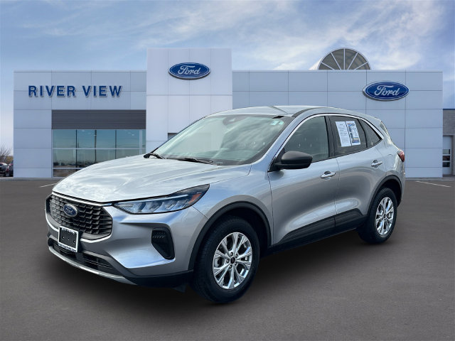Certified 2024 Ford Escape Active AWD/4WD image 3