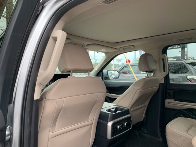 Certified 2024 Ford Expedition Limited image 11