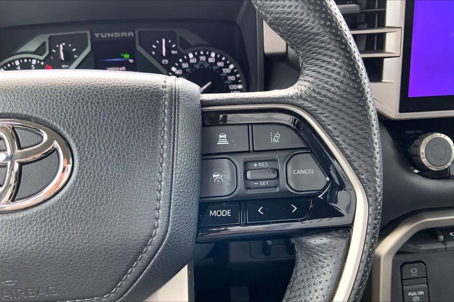 Used 2023 Toyota Tundra Limited AWD/4WD image 24