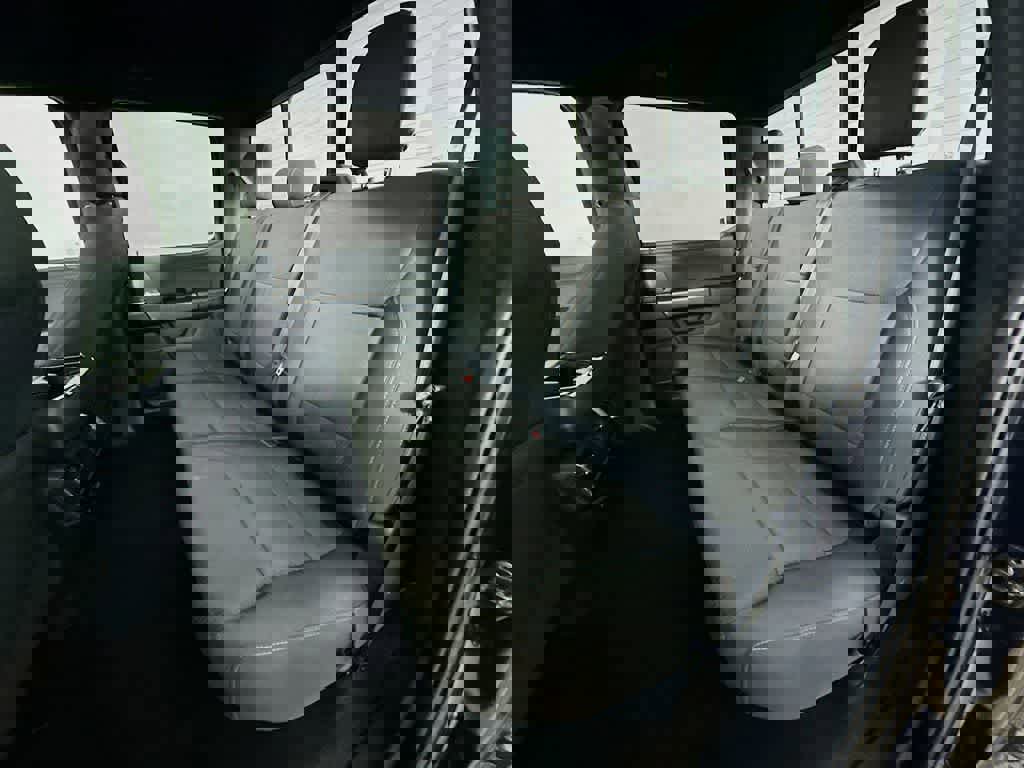 Certified 2022 Ford F150 XLT w/ Equipment Group 302A High image 17