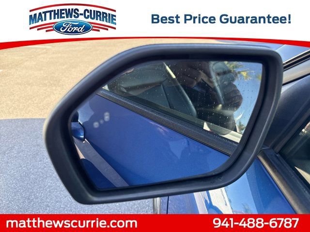 Certified 2022 Ford Explorer XLT w/ Equipment Group 202A image 8