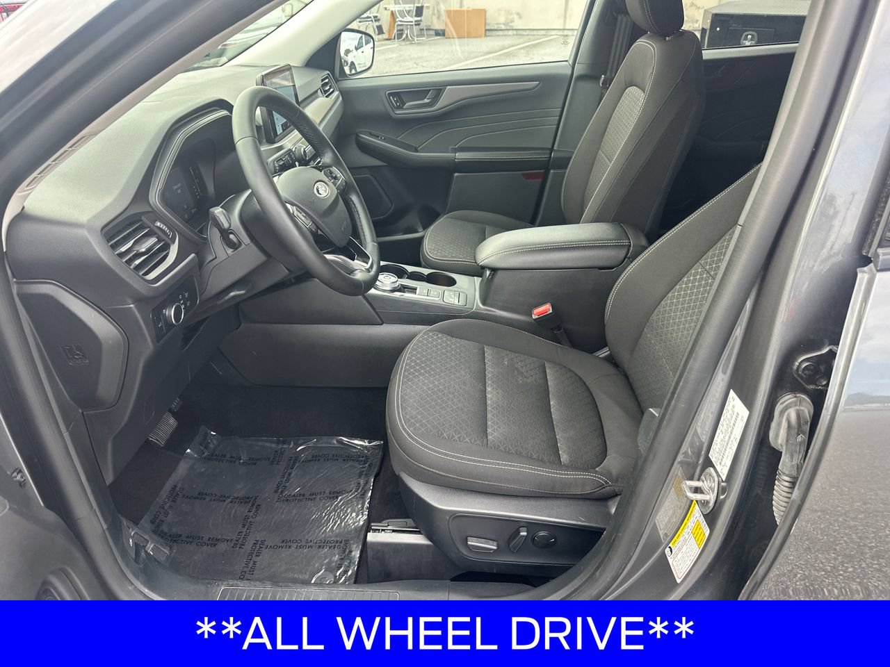 Certified 2024 Ford Escape Active AWD/4WD image 10