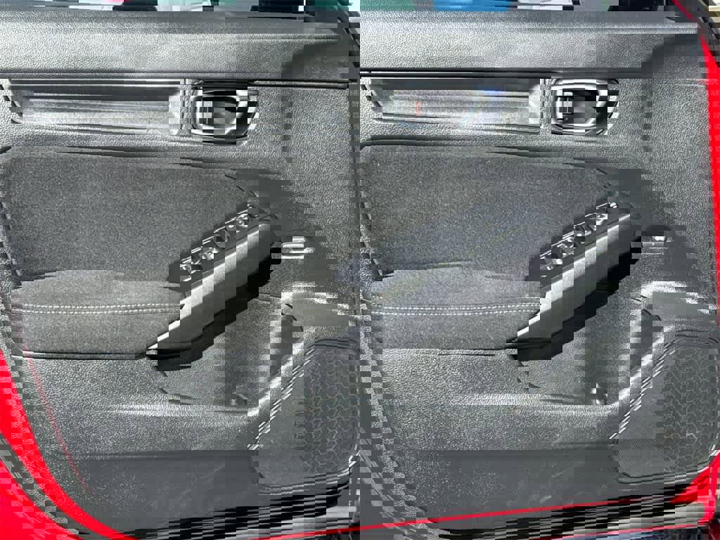 Used 2025 Honda Civic Sport image 11