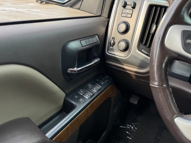 Used 2018 GMC Sierra 1500 SLT AWD/4WD image 32