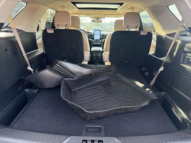 Certified 2023 Ford Explorer Limited w/ Limited Technology Package AWD/4WD image 25