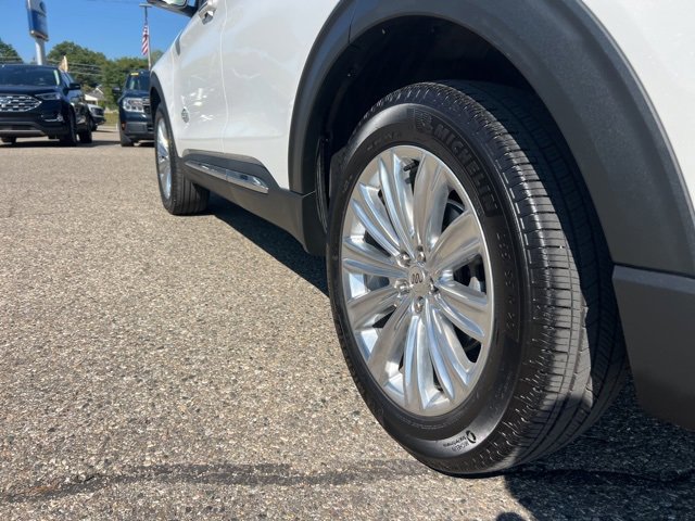 Certified 2021 Ford Explorer King Ranch w/ Premium Technology Package image 33