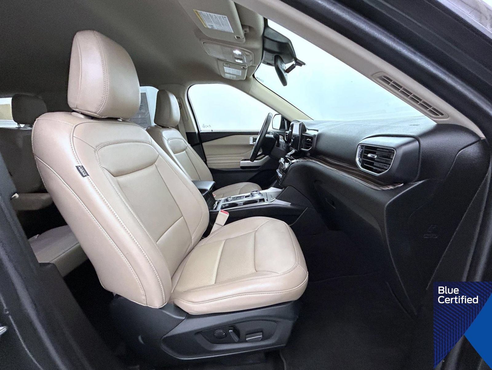 Certified 2023 Ford Explorer Limited AWD/4WD image 15