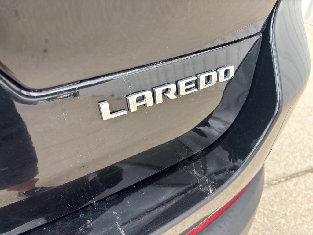 Used 2023 Jeep Grand Cherokee L Laredo AWD/4WD image 10