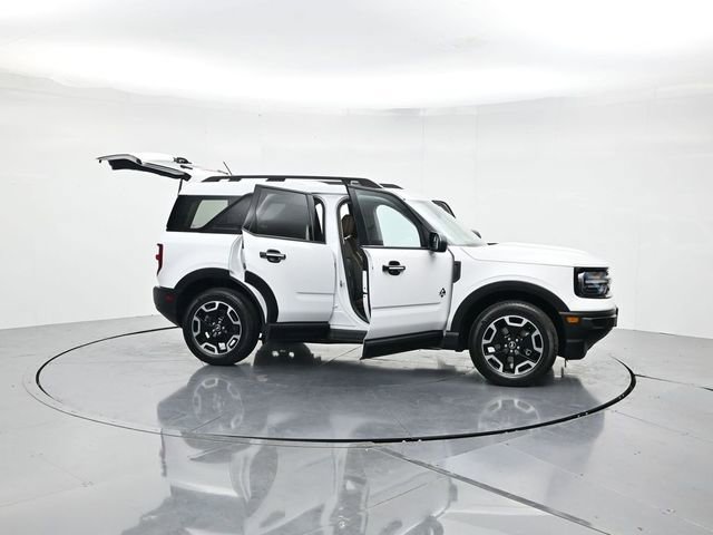 Certified 2023 Ford Bronco Sport Outer Banks w/ Tech Package image 51