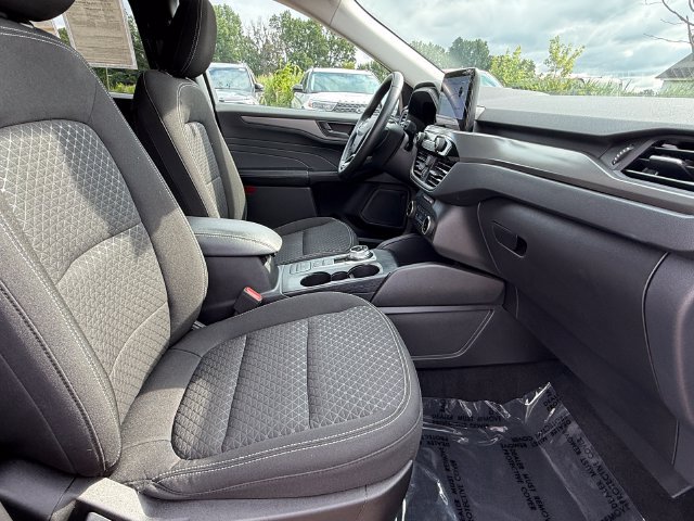 Certified 2023 Ford Escape Active w/ Cold Weather Package FWD image 24