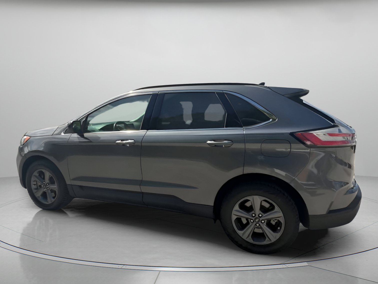Certified 2022 Ford Edge SEL w/ Sport Appearance Package AWD/4WD image 21