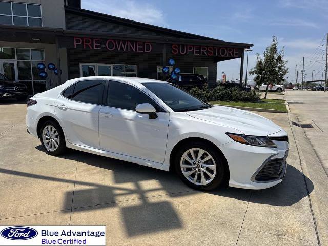 Used 2023 Toyota Camry LE FWD image 1
