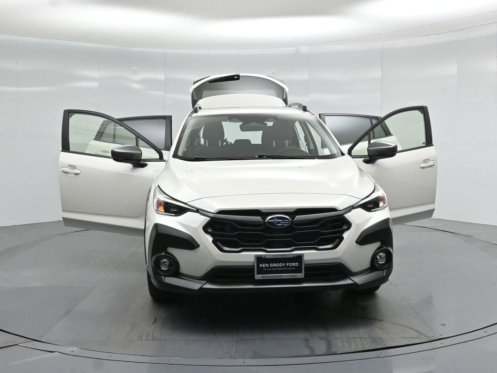 Used 2025 Subaru Crosstrek 2.0i Premium w/ Crosstrek Mirror Package AWD/4WD image 48