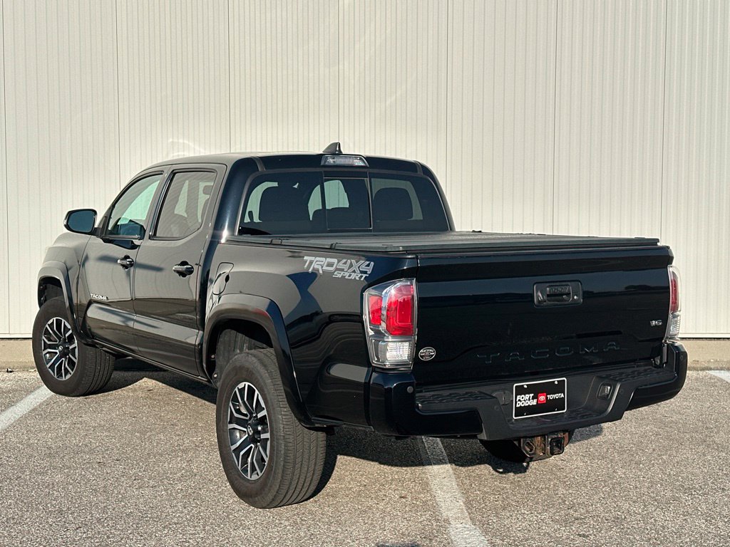 Used 2020 Toyota Tacoma TRD Sport w/ Technology Package AWD/4WD image 5
