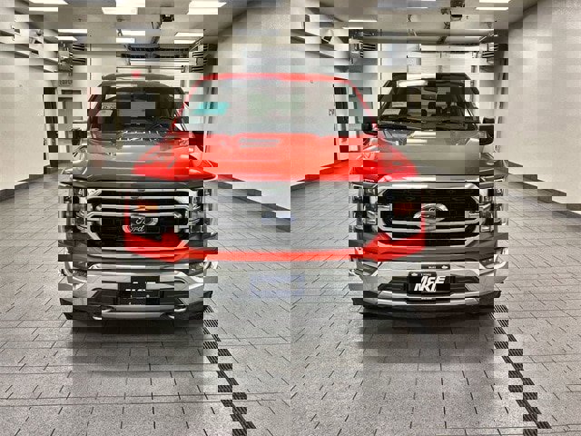 Certified 2021 Ford F150 XLT w/ Equipment Group 302A High image 4