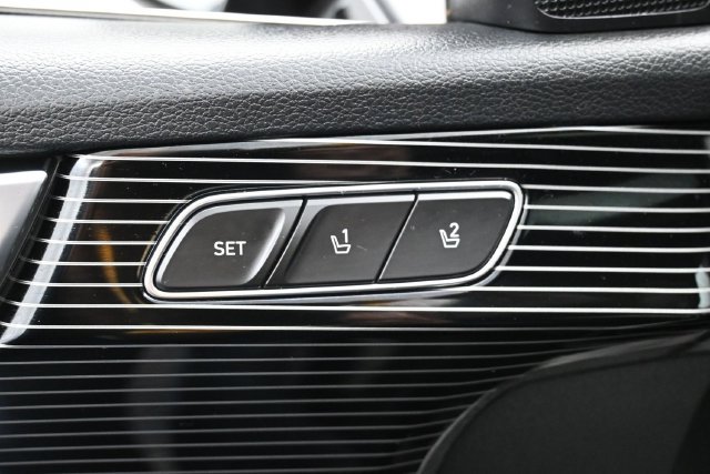 Used 2024 Hyundai Palisade Calligraphy FWD image 15