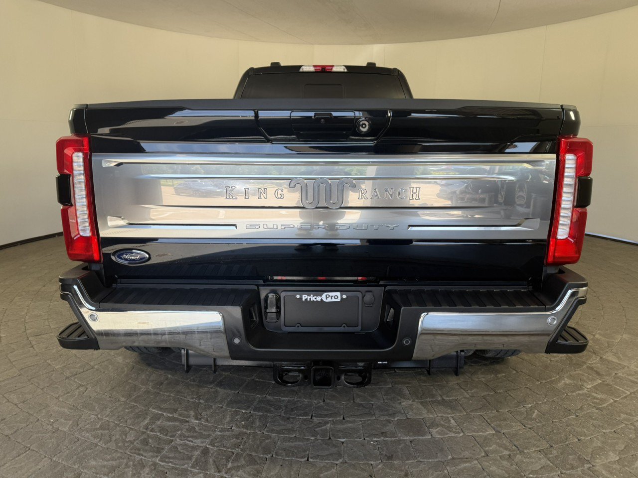 Certified 2026 Ford F350 King Ranch AWD/4WD image 7
