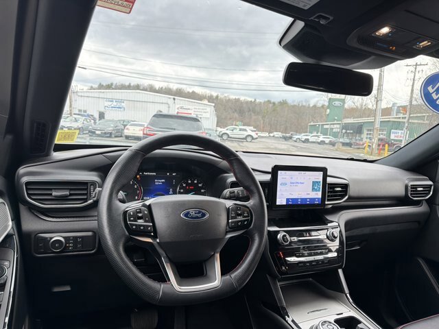 Certified 2022 Ford Explorer ST-Line AWD/4WD image 14