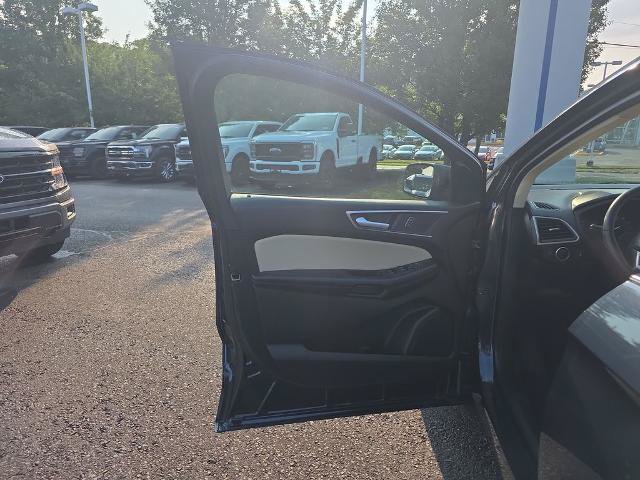 Certified 2023 Ford Edge SEL w/ Convenience Package AWD/4WD image 20