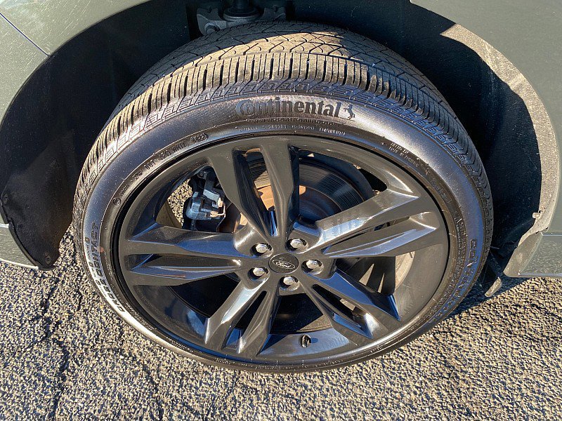 Certified 2022 Ford Edge ST w/ Equipment Group 401A image 16