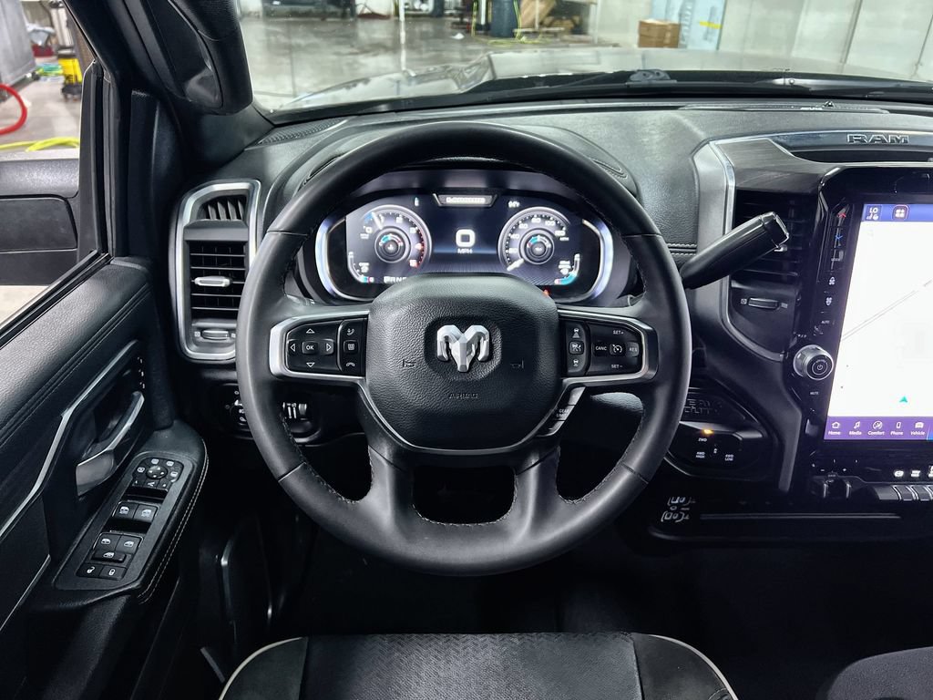 Used 2026 RAM 2500 Laramie AWD/4WD image 17