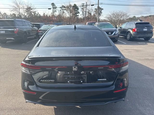 Used 2024 Honda Accord Sport image 5