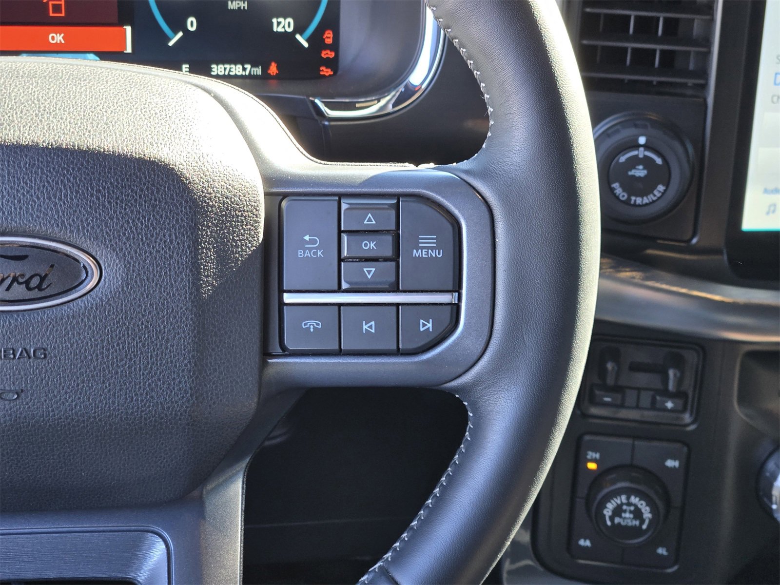 Certified 2023 Ford F150 Lariat image 28