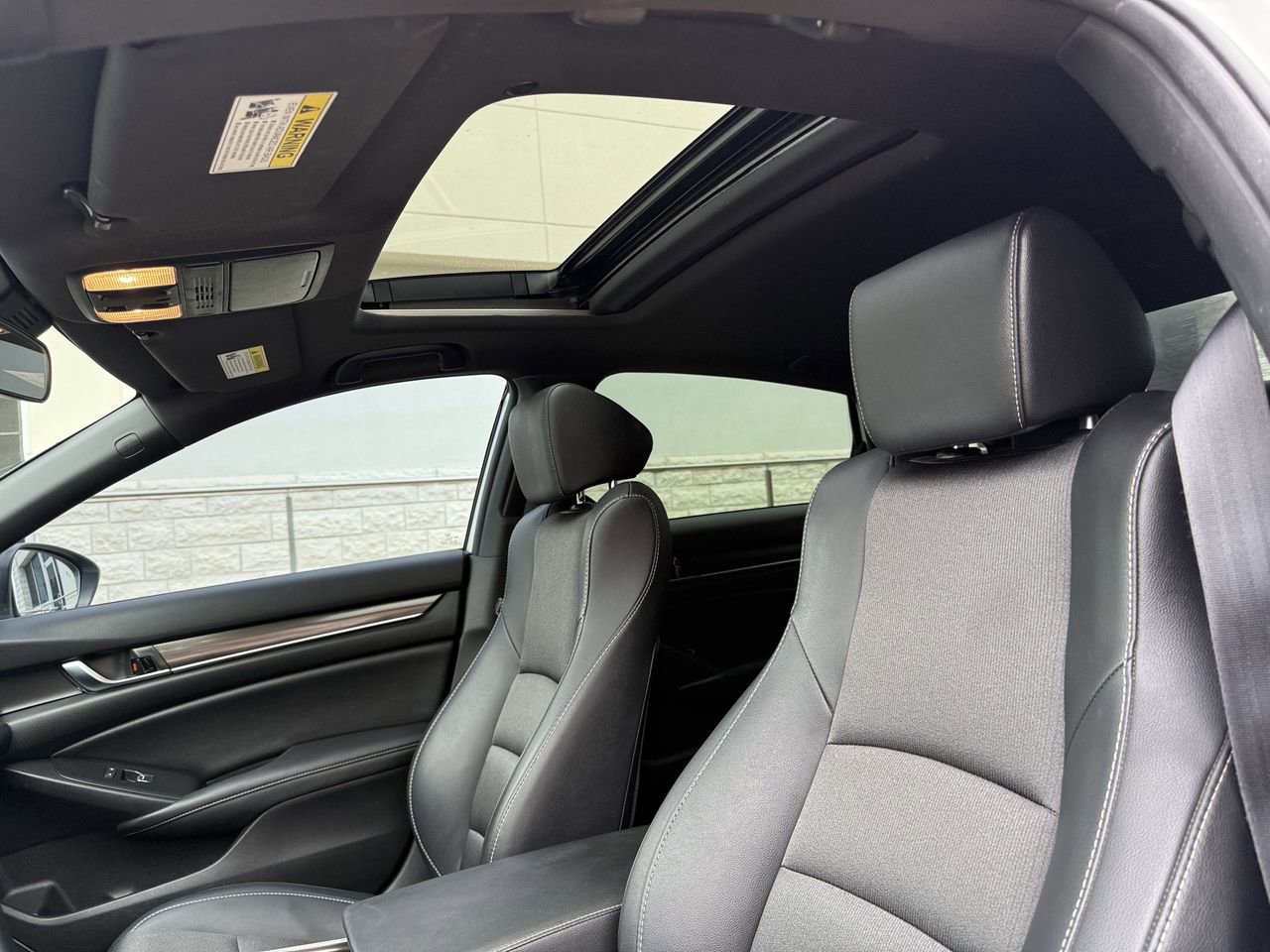 Used 2021 Honda Accord Sport image 25