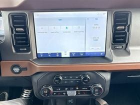 Certified 2024 Ford Bronco Outer Banks AWD/4WD image 17