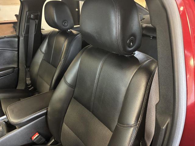 Used 2017 Chevrolet Impala LT image 17