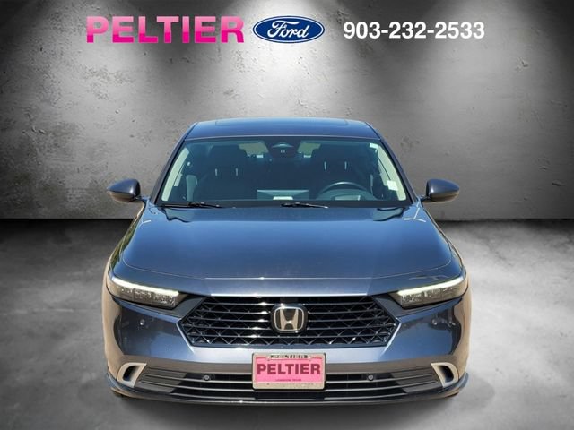 Used 2025 Honda Accord Touring image 2