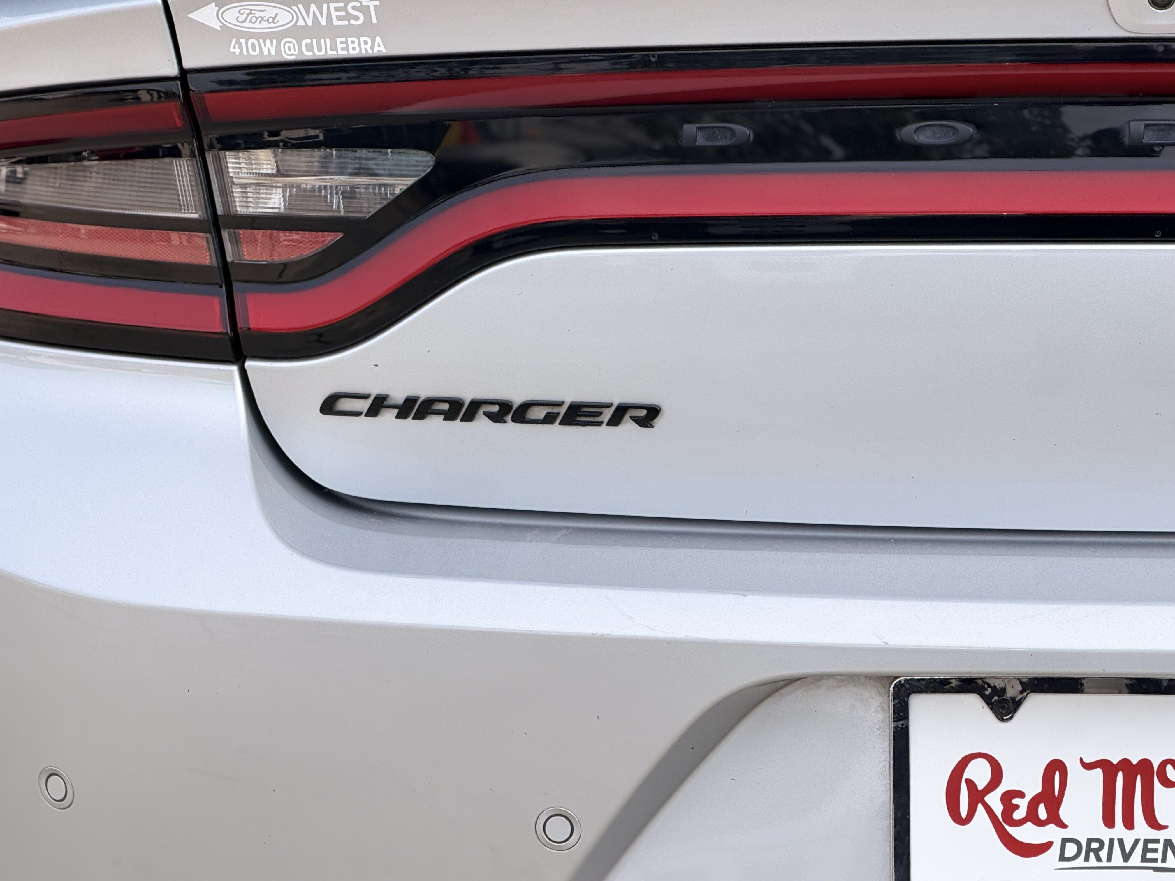 Used 2023 Dodge Charger R/T w/ Plus Group RWD image 9