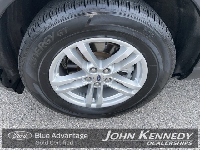 Certified 2022 Ford Explorer XLT w/ Equipment Group 202A image 7