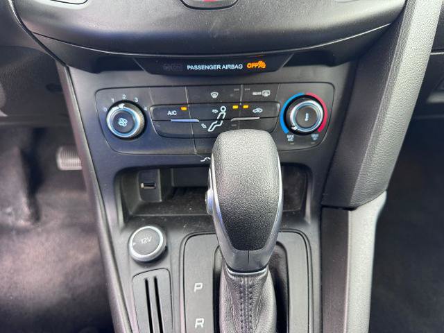 Certified 2017 Ford Focus SE FWD image 17