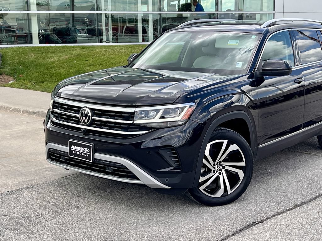 Used 2021 Volkswagen Atlas SEL Premium AWD/4WD image 2