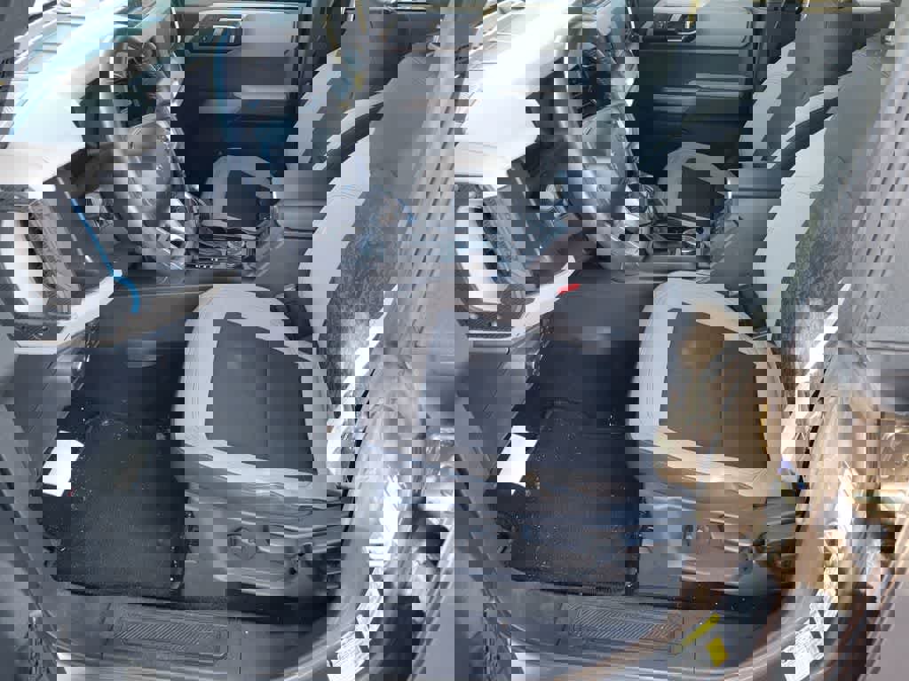 Certified 2022 Ford Bronco Wildtrak image 4