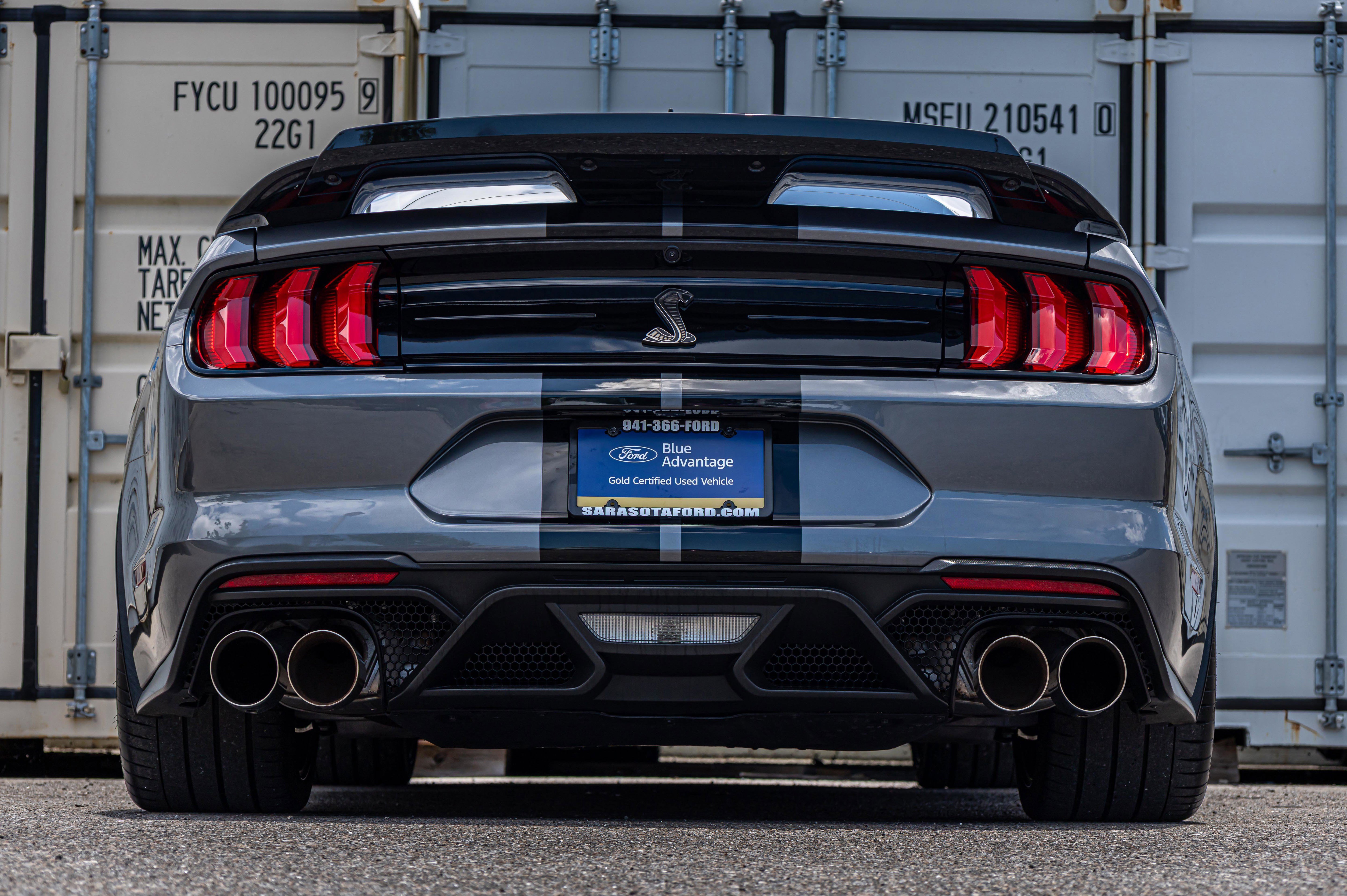 Certified 2021 Ford Mustang Shelby GT500 w/ Technology Package RWD image 4