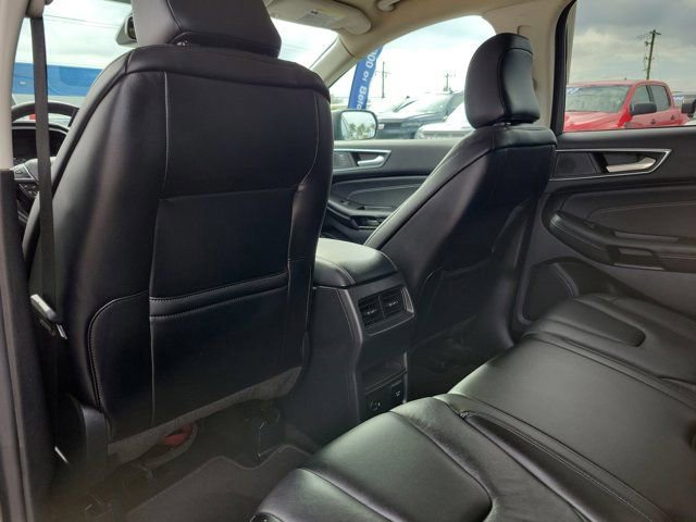 Certified 2022 Ford Edge Titanium image 16