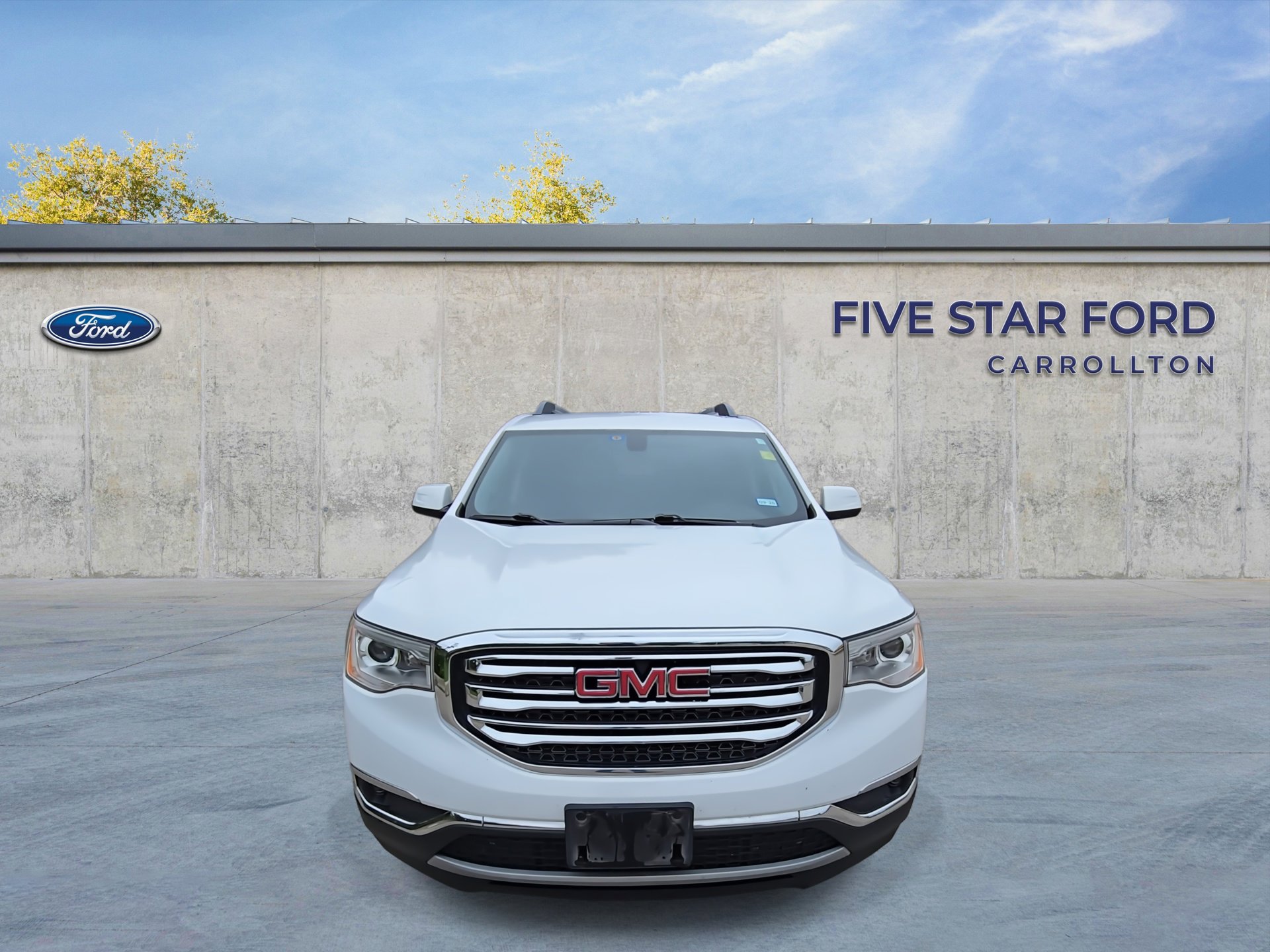 Used 2019 GMC Acadia SLE w/ LPO, Floor Liner Package AWD/4WD image 3