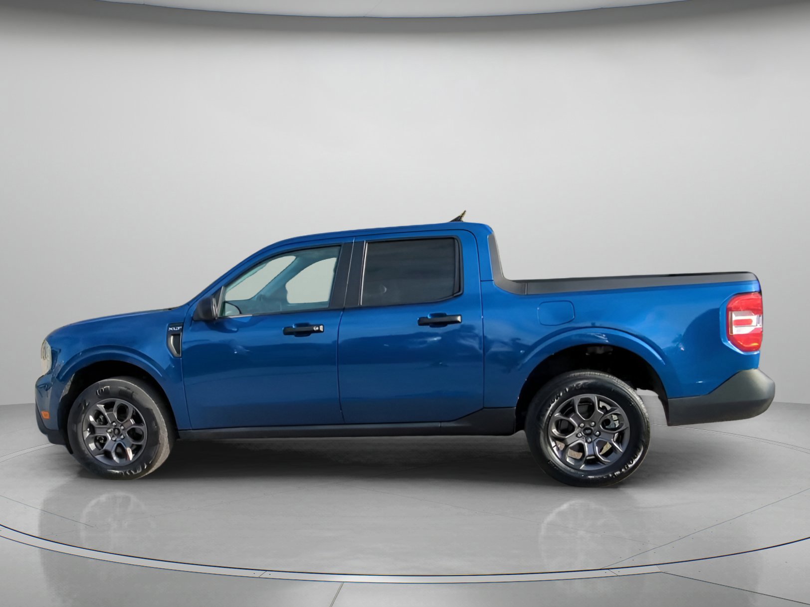 Certified 2024 Ford Maverick XLT image 11