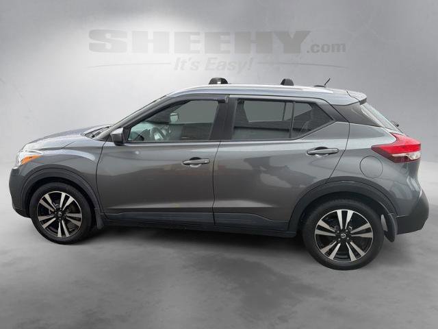 Used 2019 Nissan Kicks SV image 2
