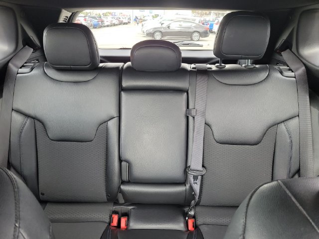 Used 2024 Jeep Compass Latitude AWD/4WD image 15