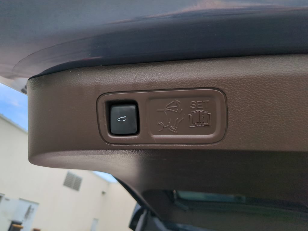 Certified 2023 Ford Expedition Max King Ranch RWD image 15
