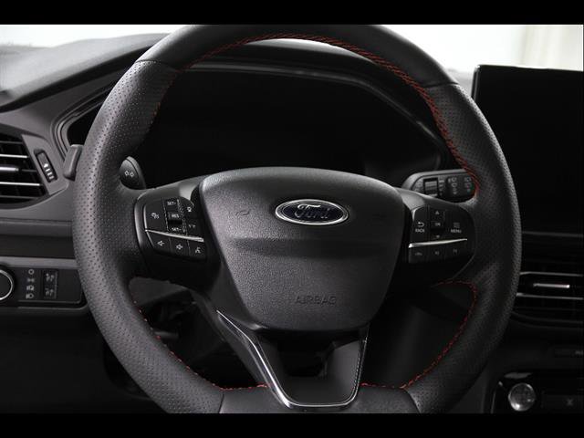 Certified 2024 Ford Escape ST-Line w/ Tech Pack #1 image 9