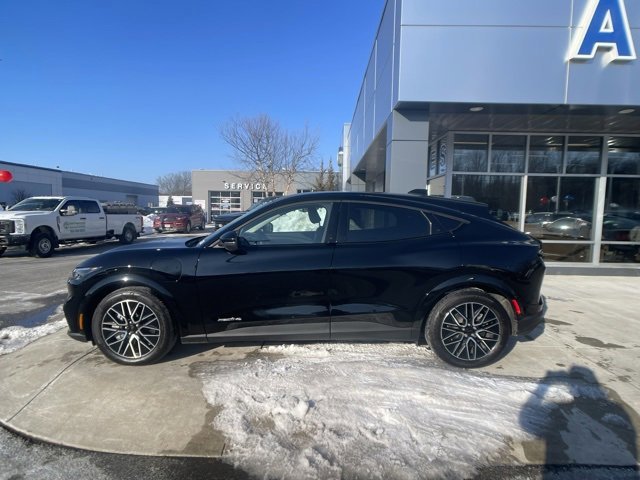 Certified 2025 Ford Mustang Mach-E Premium image 2