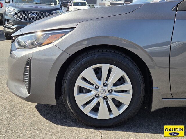 Used 2025 Nissan Sentra S FWD image 10